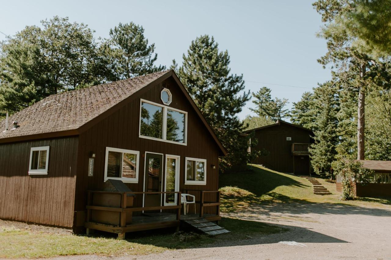 Silver Rapids Lodge & Campground Ely Экстерьер фото