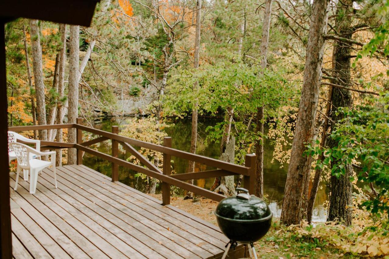 Silver Rapids Lodge & Campground Ely Экстерьер фото