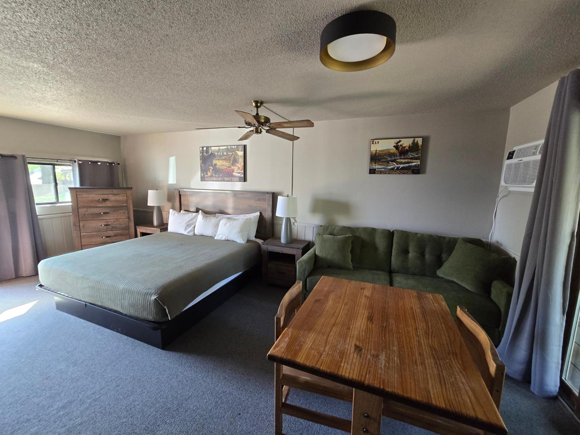 Silver Rapids Lodge & Campground Ely Экстерьер фото